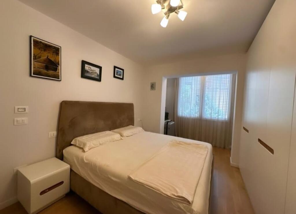 21 Dhjetori, shkolla Sabaudin Gabrani Shesim super apartament 2+1