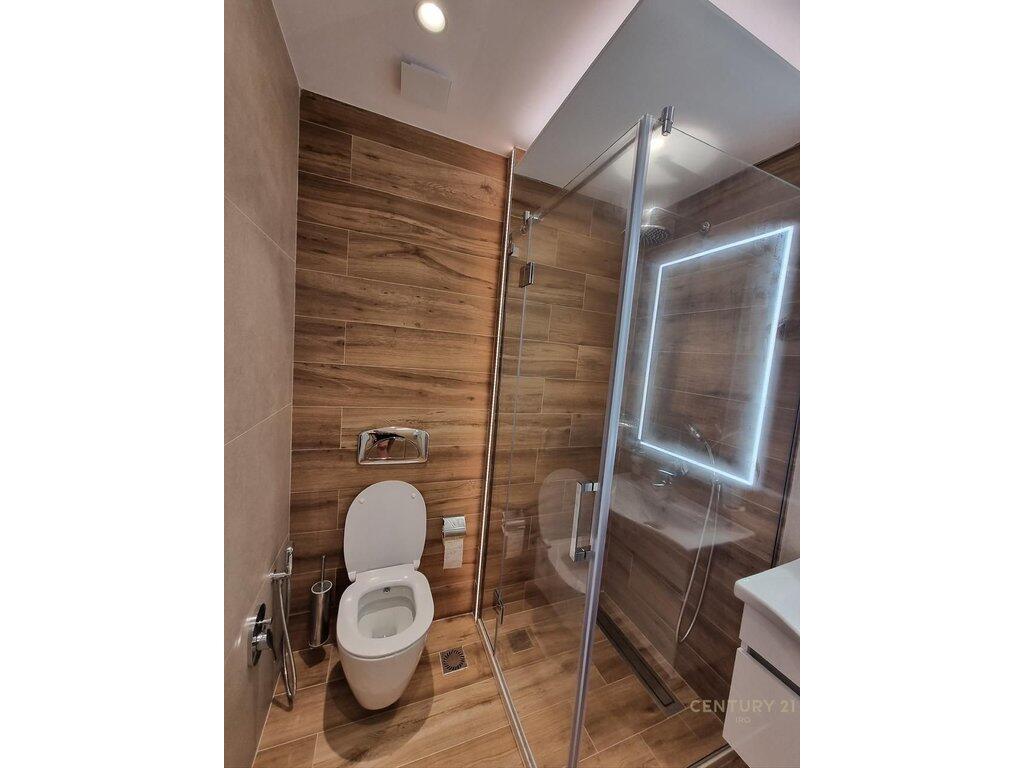 APARTAMENT 2+1+2 PER QIRA TE ISH PARKU! 950 € /Muaj