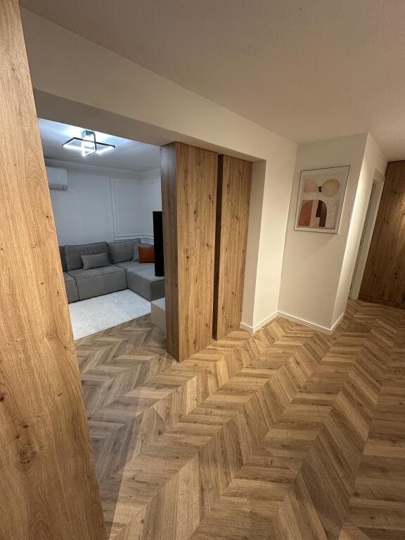 COMPLESSO GRAND, MERCATO ELETTRICO 2+1 MODERNO IN AFFITTO