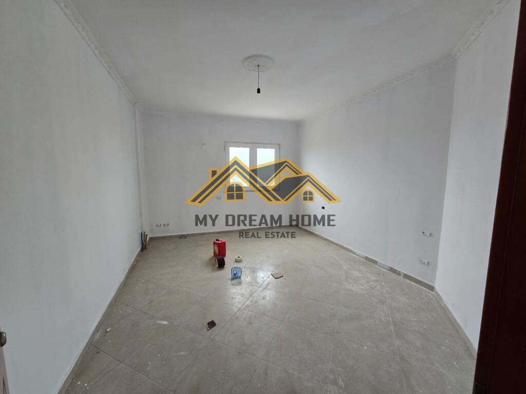 PAPAFINGO 3+1+2 WITH GARAGE FOR SALE !