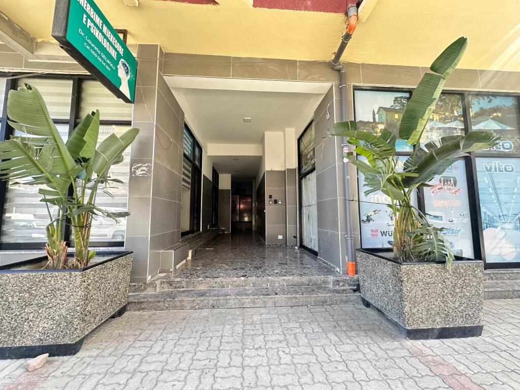 Apartament me qira 1+1/Vlore