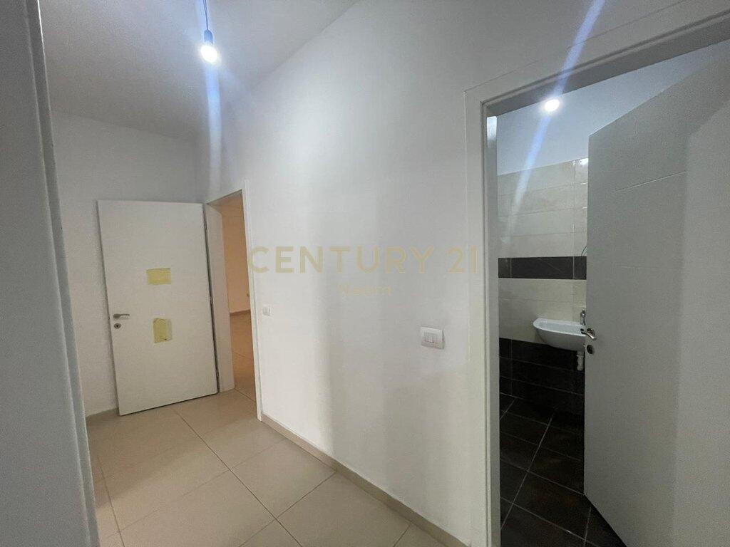 SHITET APARTAMENT 2+1+2 NE KINOSTUDIO! 185,000 €