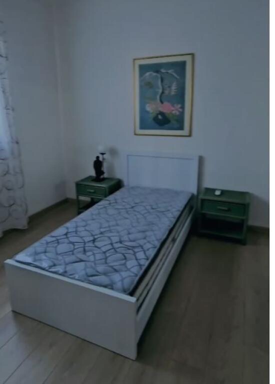 Two-story villa for rent, Ali Dem