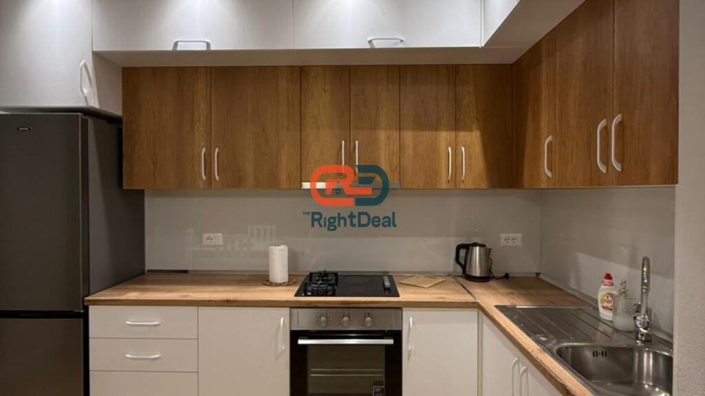 In Astir, Apartment 1+1 For Rent, With Regular Floor Plan!!!