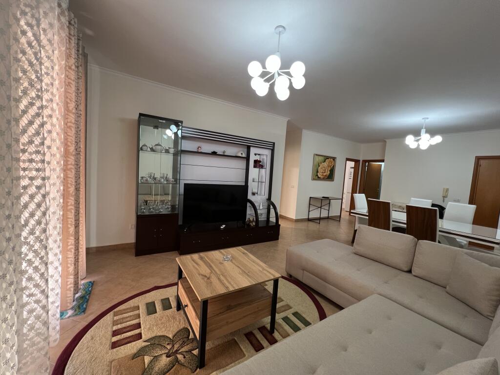 Apartment 2+1+2 near the Church on Kavaja road