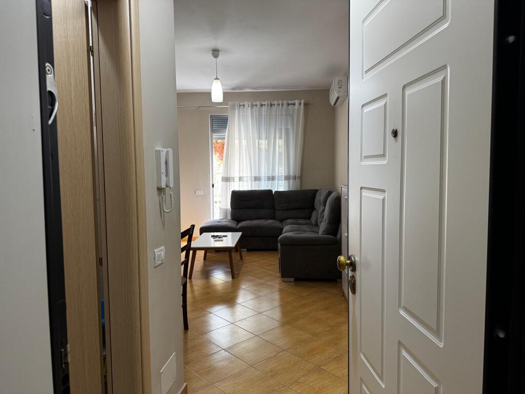 Apartament ne shitje 1+1