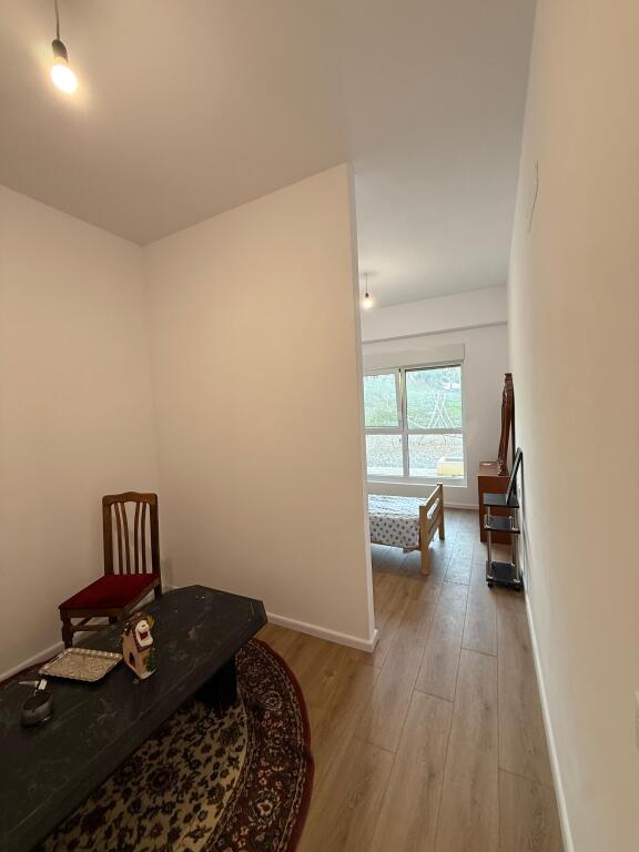 Shitet apartament 2+1+2 tek Ali Demi Kompleksi Kaimi !