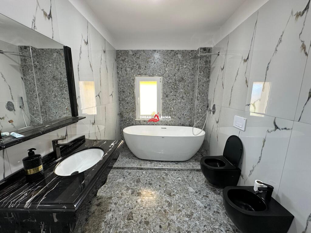 Super Apartament Luksoz 3+1+2 me qera ne residencen Lakeland (ID 4231383)