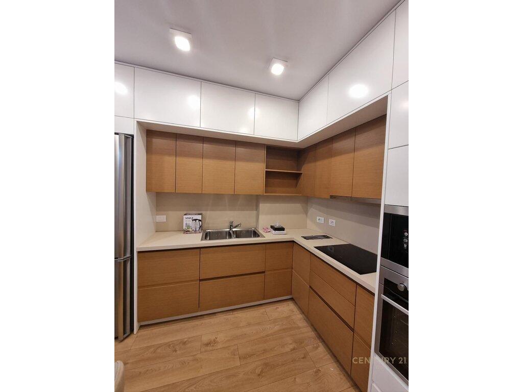 APARTAMENT 2+1+2 PER QIRA TE ISH PARKU!