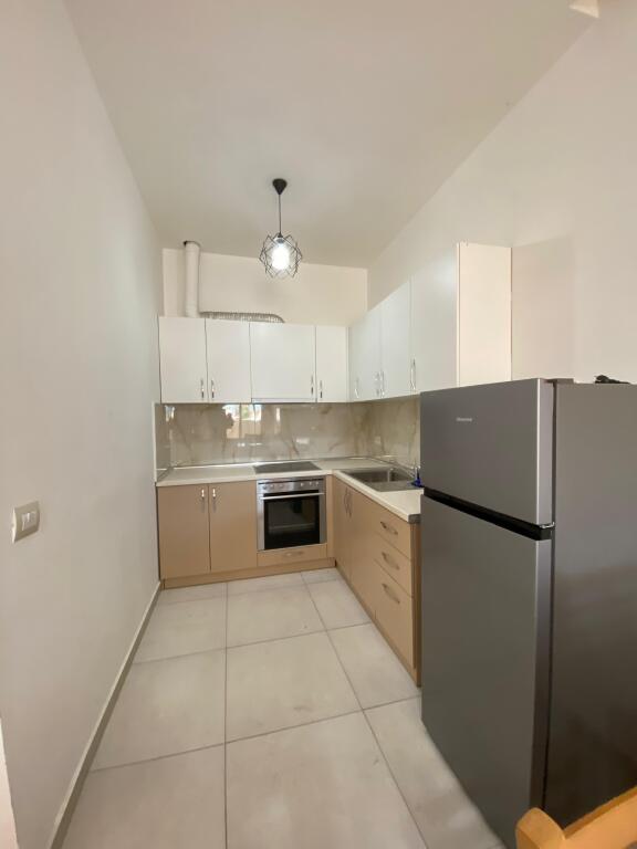 SHITET, APARTAMENT 1+1, FRESKU, TIRANË # 530581001-45