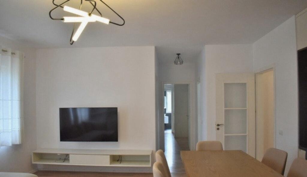 Appartamento 3+1+2 in vendita presso Ristorante 2 Luanet, DAJT 141.000 EURO