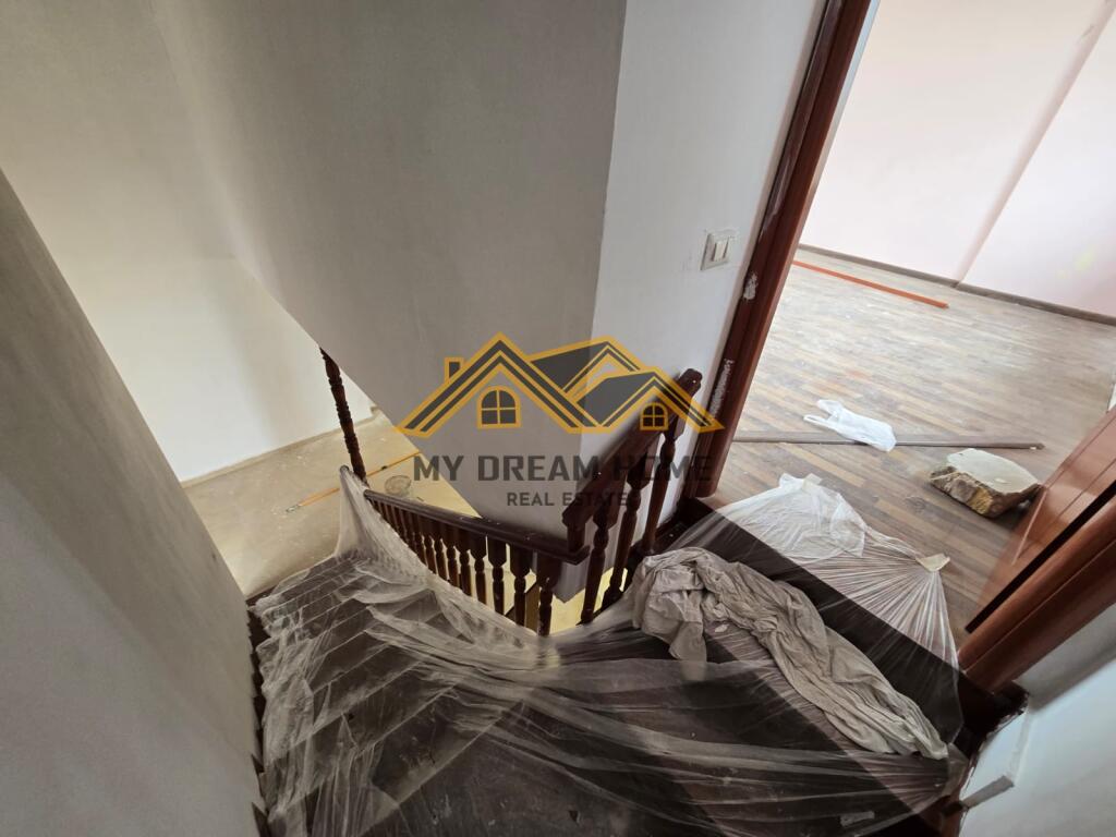 PAPAFINGO 3+1+2 WITH GARAGE FOR SALE !