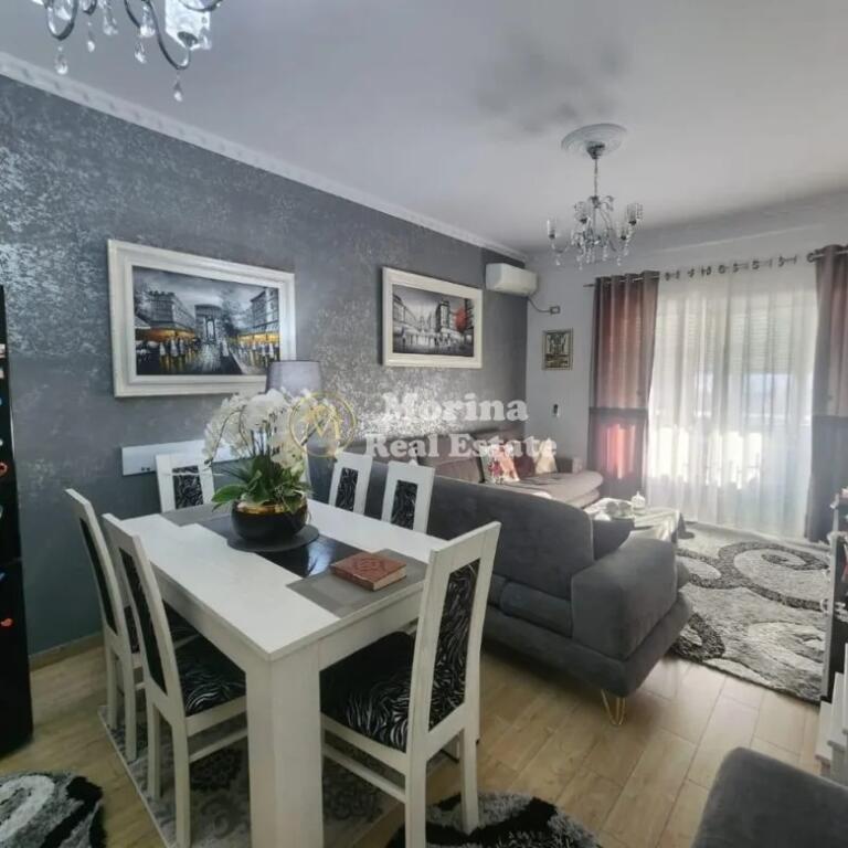 Qera, Apartament 2+1, Fresku, 450 euro/muaj