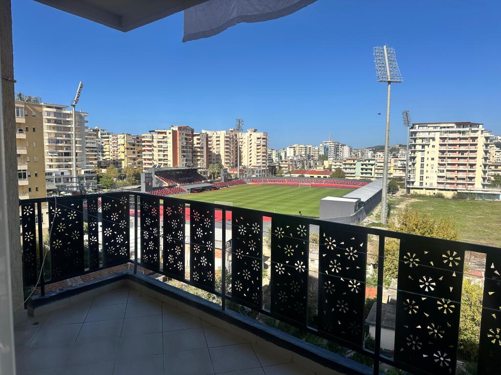 Apartament me qira 1+1/Vlore