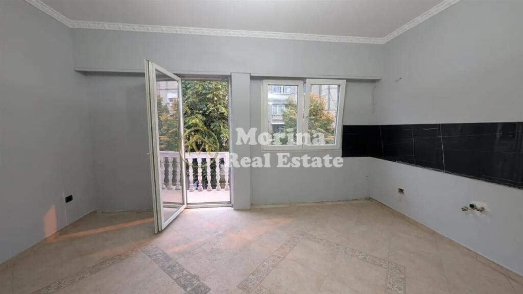Rent, Apartment 1+1 Allias, 250 euro/month