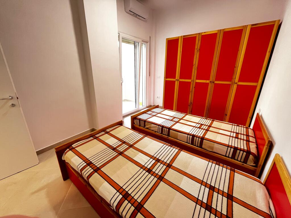 💠 Apartament 2+1+2 për Qira – Pranë Picerisë “2 Engjëjt”, Durrës