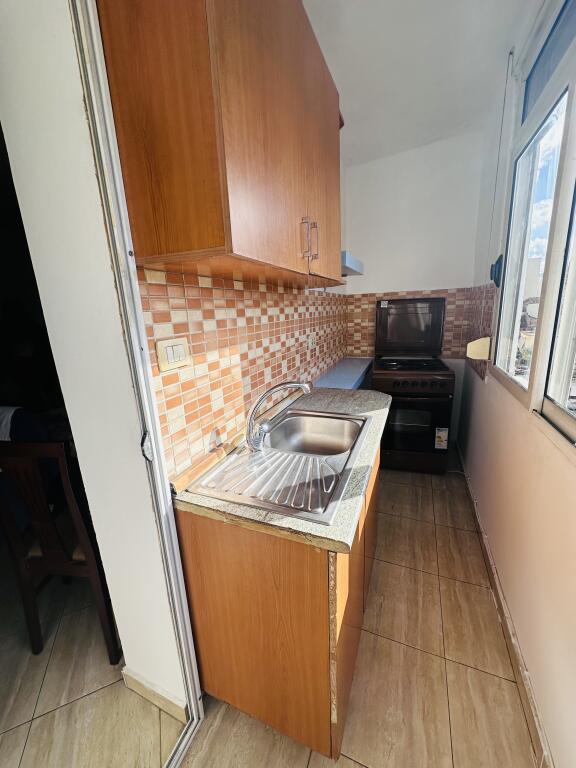 Affittasi Appartamento 2+1+1 con Balcone