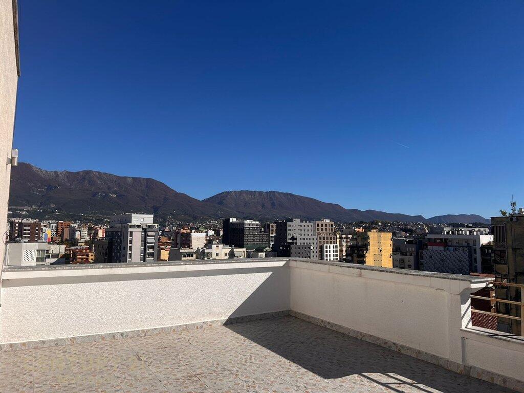 Penthouse 2+1+2 Me Qira tek Selvia