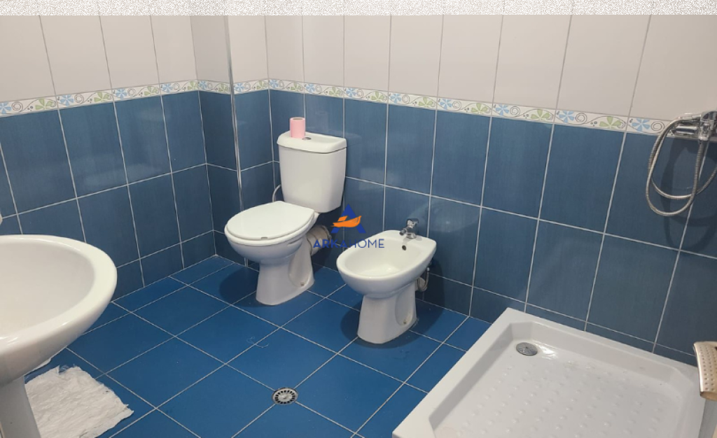 IN VENDITA APPARTAMENTO 2+1+2 BALCONI "AI PALAZZI CABEJ" 160.0000 LEKE (PREZZO TRATTABILE)