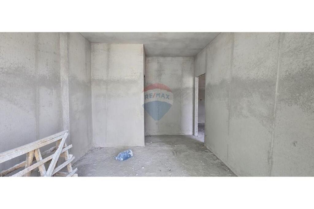 APPARTAMENTO IN VENDITA (2+1) Splendor Residence PORCELAN !