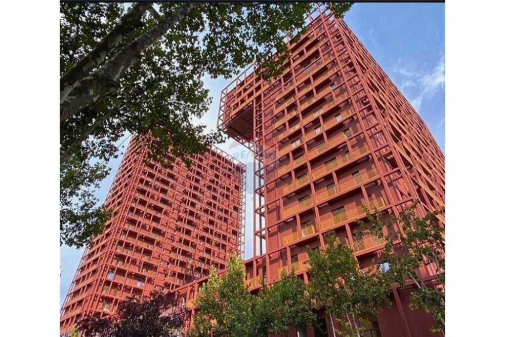 Zyre me qira Tirana Garden Building