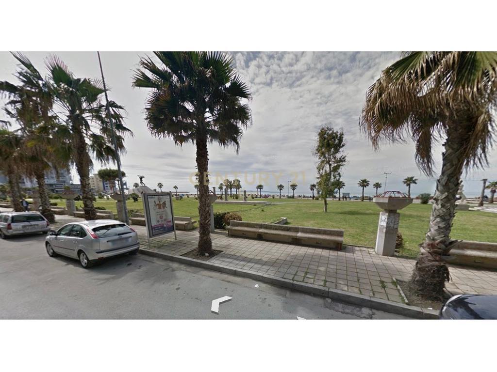 AMBIENTE COMMERCIALE IN AFFITTO A VOLLGA, DURRËS!      3.200 € /Mese