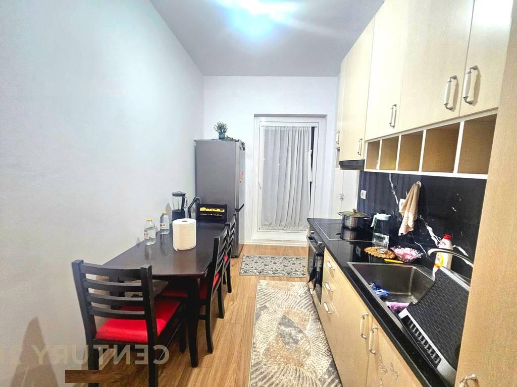 VENDESI APPARTAMENTO 1+1 +POSTO AUTO A MANGALEM 21