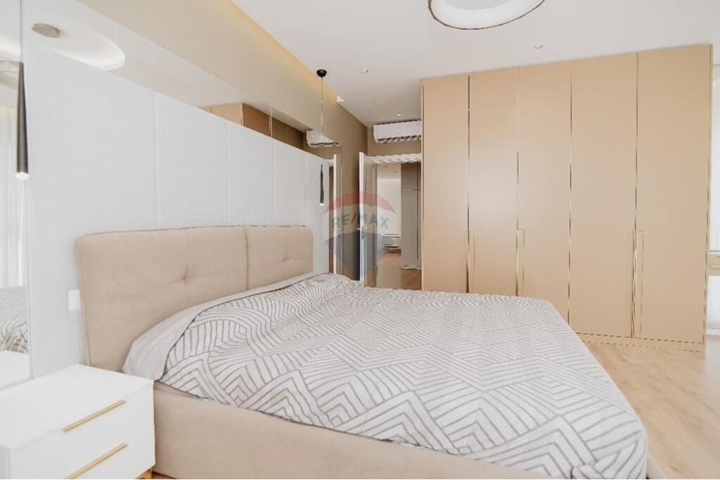 MYSLYM SHYR, APARTAMENT 2+1 PER QIRA