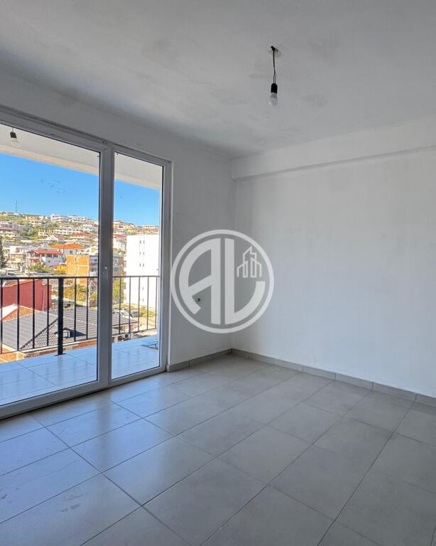 Apartament 3+1+2 për Qira – Durrës!