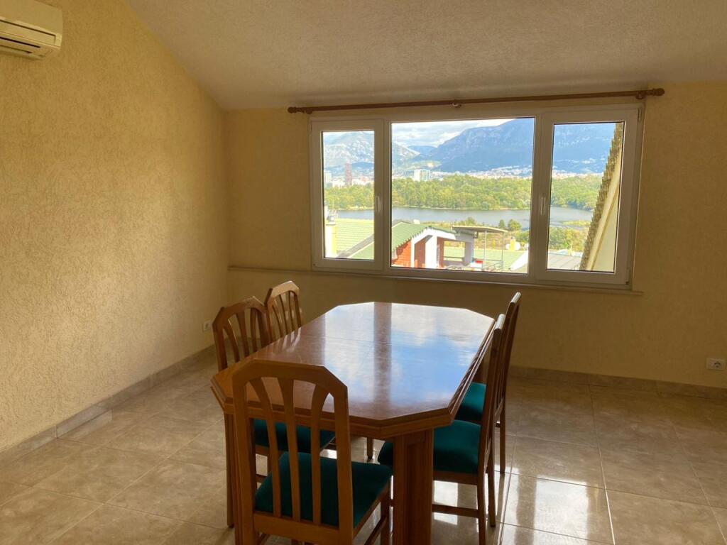 🏙️ Penthouse for Rent – 7th Floor