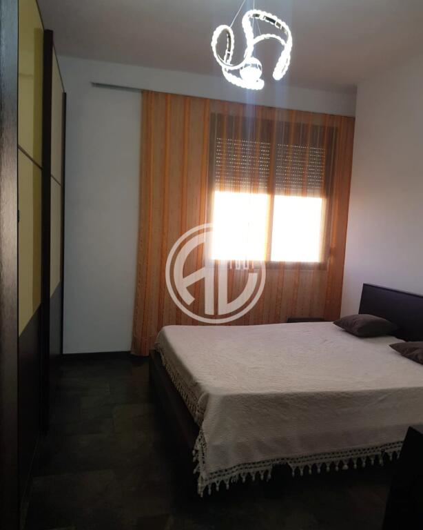 Apartament 2+1 për Qira – Pranë Muzeumit , Durrës