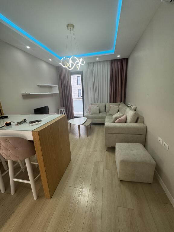 Apartament 2+1 + 2 tualete tek Ish Dogana!