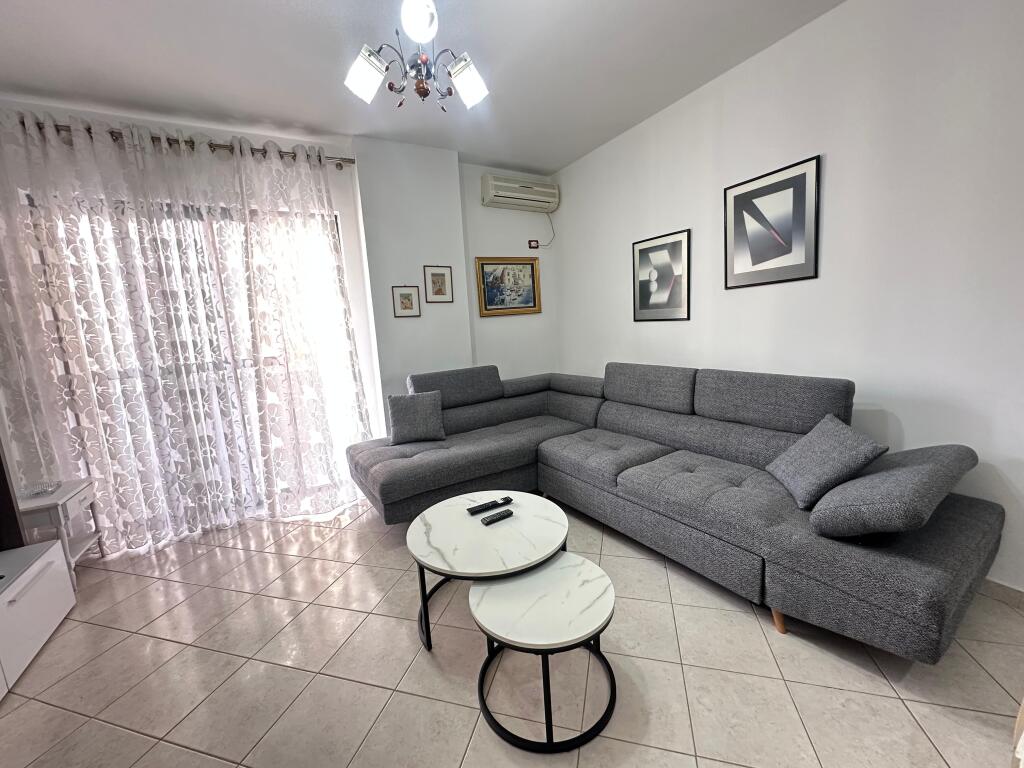 Apartament 2+1+2 në Astir