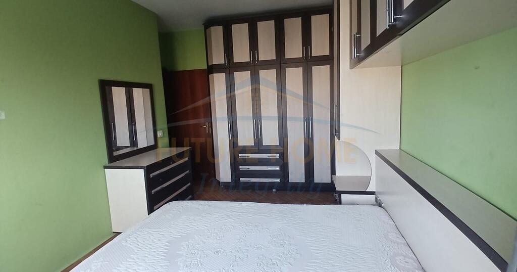 Qera, Apartament 2+1, Fresku, Tiranë.