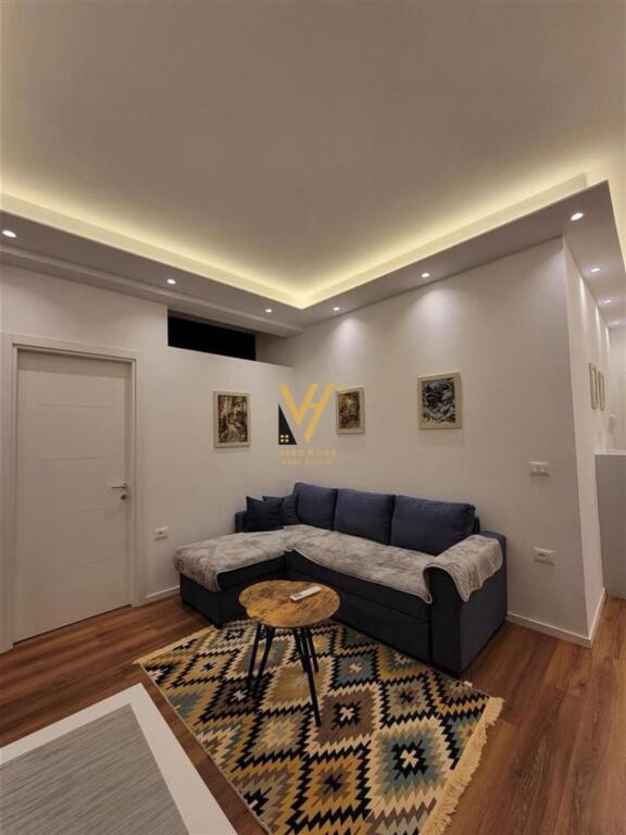 JEPET APARTAMENT 1+1 ME QIRA TE RRUGA E DURRESIT 600 EURO