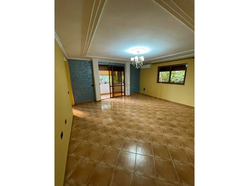 For sale, Apartment 3+1+2, Muhamet Gjollesha Street