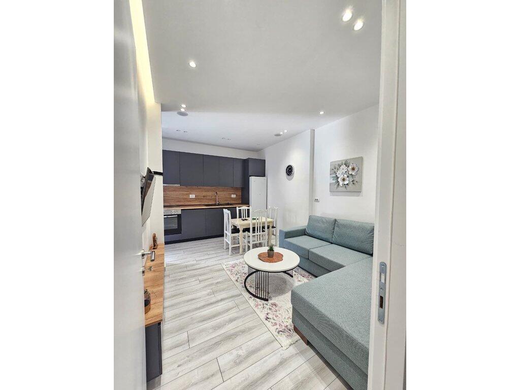 Appartamento 1+1 In Affitto a Shkozë, Relux Residence, Tirana. 450 € /Mese