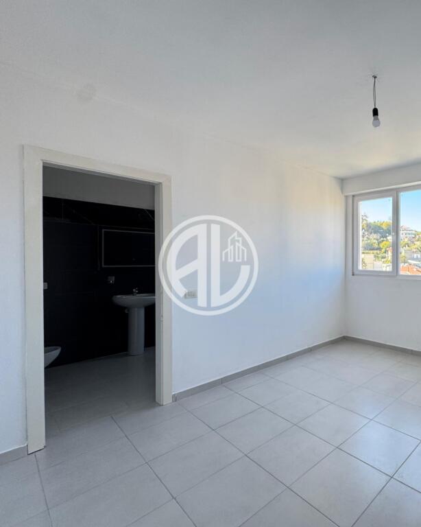 Apartament 3+1+2 për Qira – Durrës!