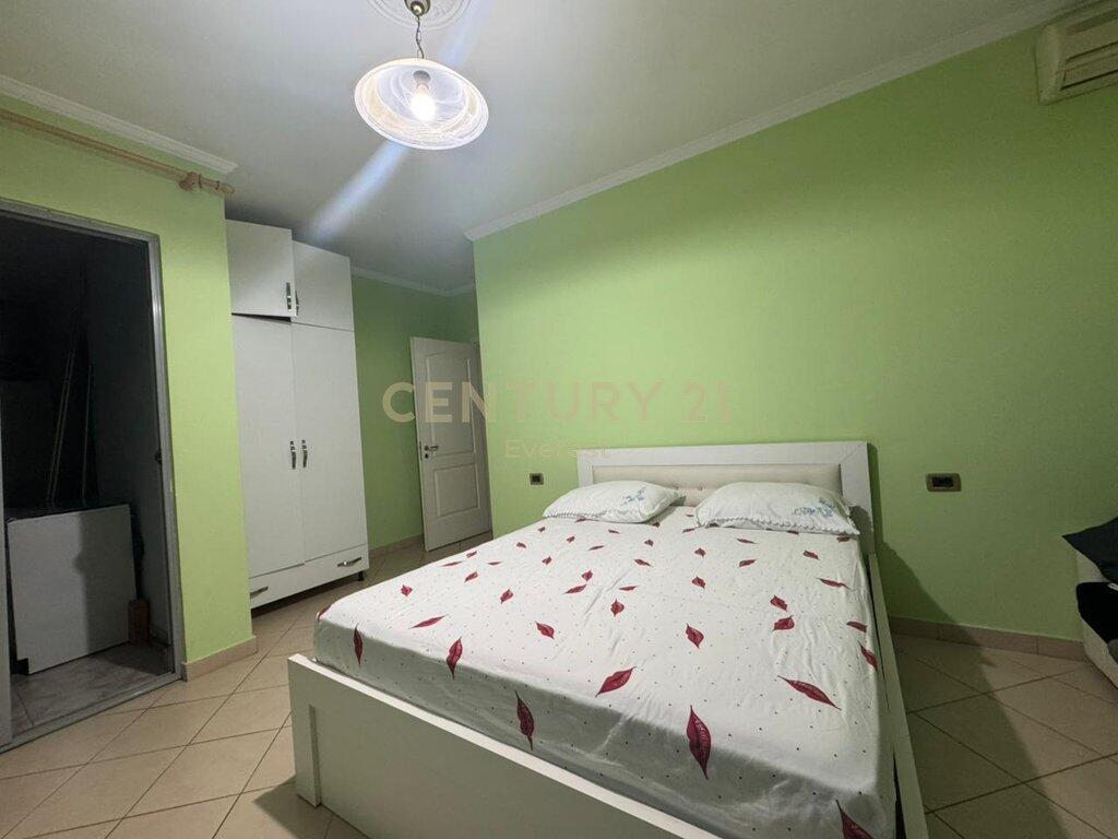 YZBERISHT, APARTAMENT 2+1+2 PER QIRA