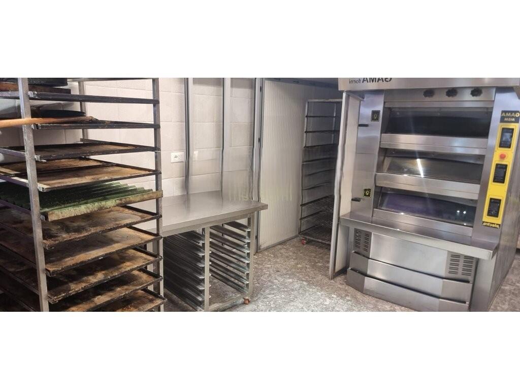 Jepet me qera Furre Buke ne Misto Mame 1,000 € /Muaj