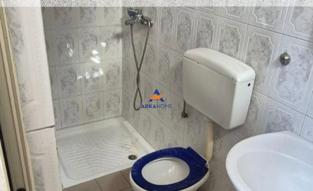 FOR RENT 3-STORY VILLA 240M2 "TEK SELVIA" 1300 EURO