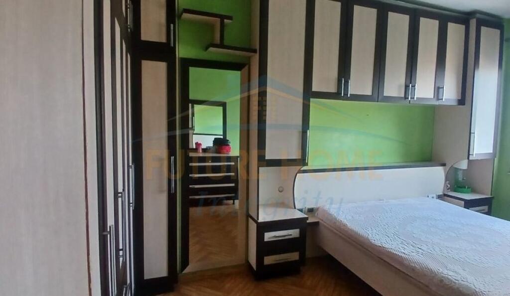 Qera, Apartament 2+1, Fresku, Tiranë.