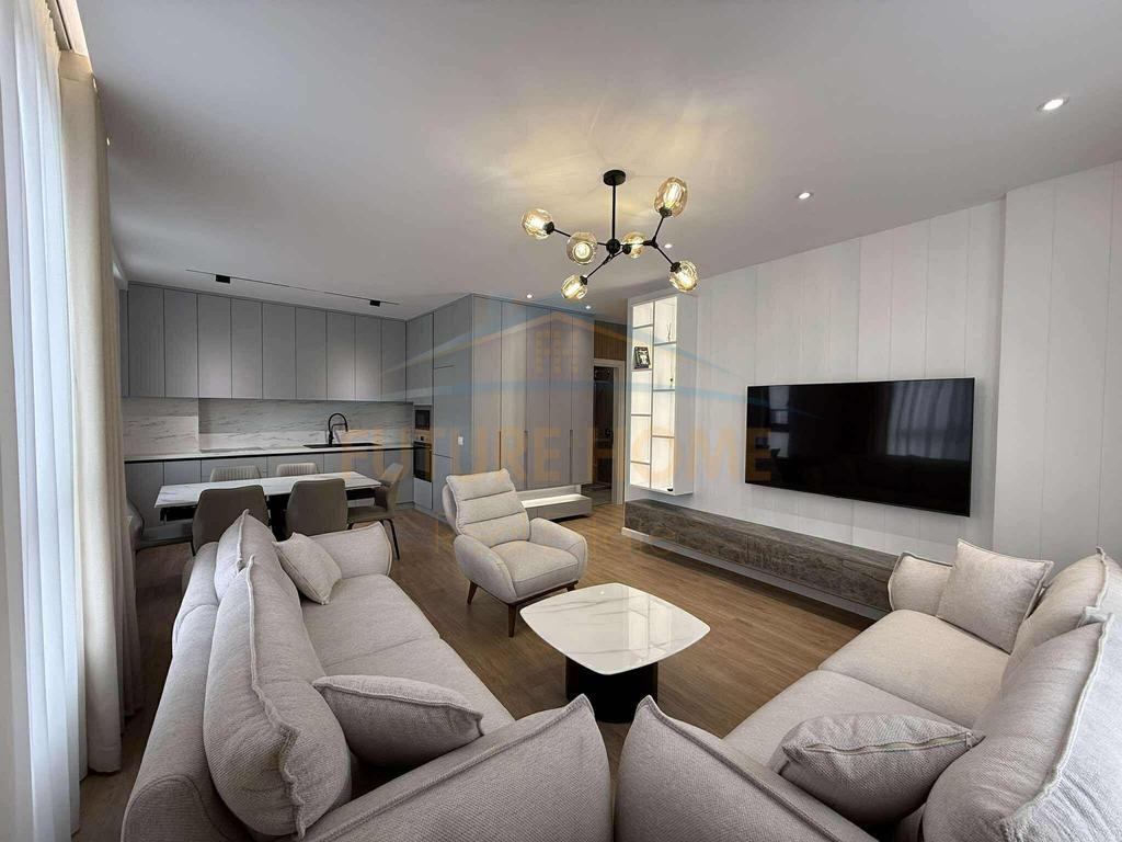 Affitto, Appartamento 2+1+2+ Posto Auto, Nuovo Viale, Tirana .