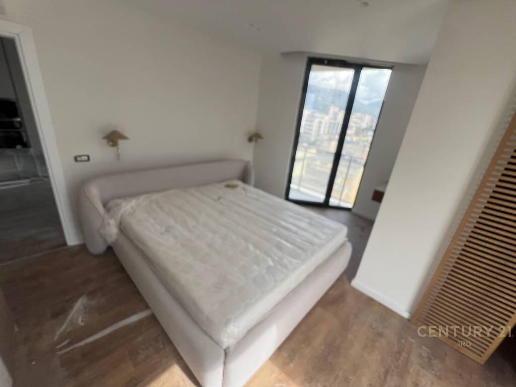 Apartament 2+1 per shitje tek Rr Mine Peza 300,000 €