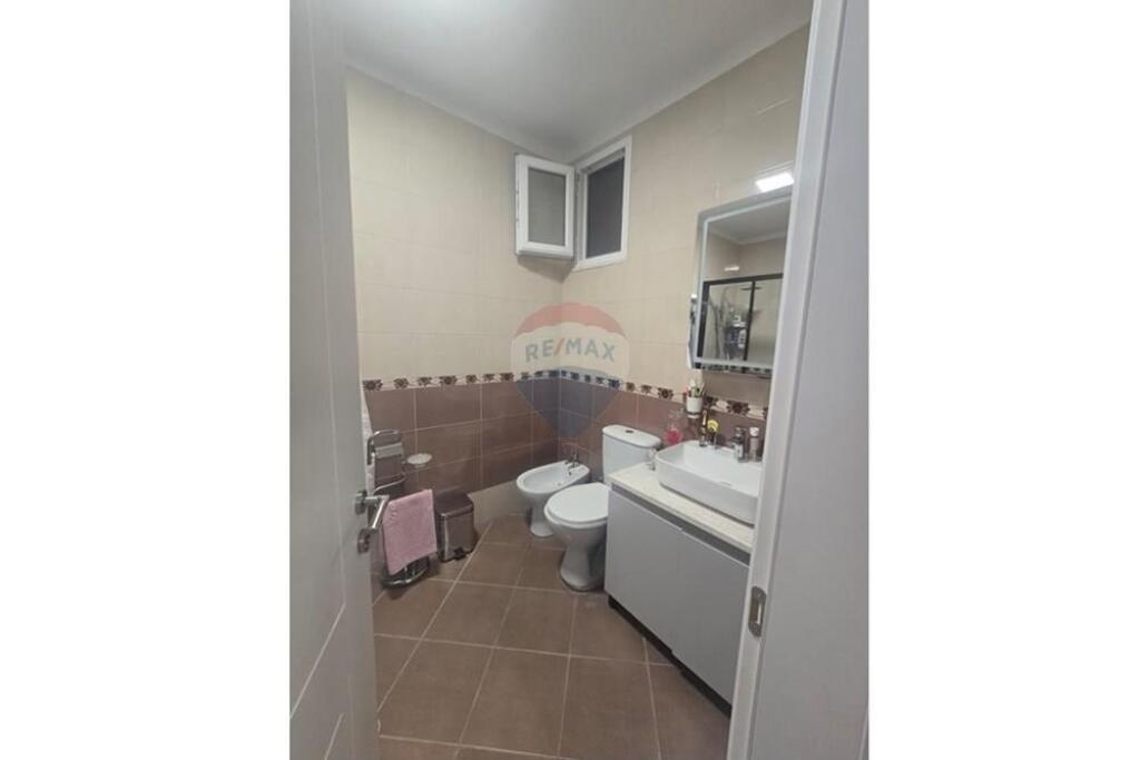 Apartment 3+1+2 for Sale in Astir