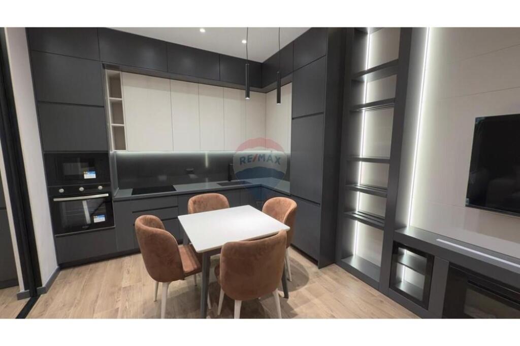 APARTAMENT LUKSOZ 1+1 ME QIRA TEK DELIJORGJI