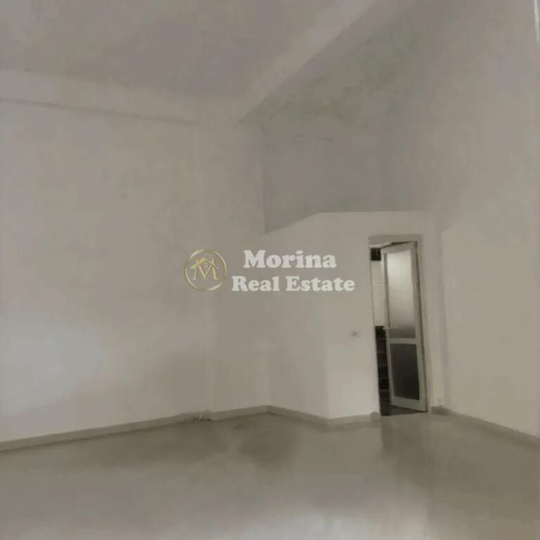 Ambjent Biznesi, ne Yzberisht, Rruga Besim Alla, 200 Euro/Muaj