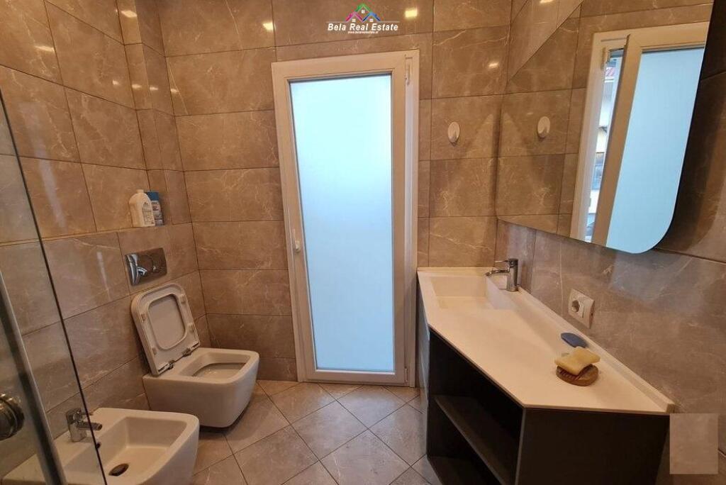 Vile 3-Kateshe Me Qera Tek Blloku i Vilave Selite (ID BV22185) Tirane.