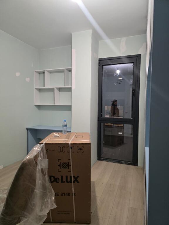 Apartament 2+1 +post me qira tek Liqeni i Thate