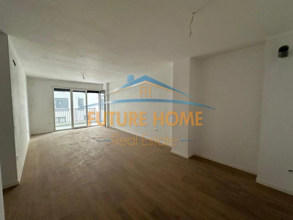 Apartament 2+1+2 per shitje tek Kompleksi Rezidencial Tirana Trio Towers, Don Bosko.